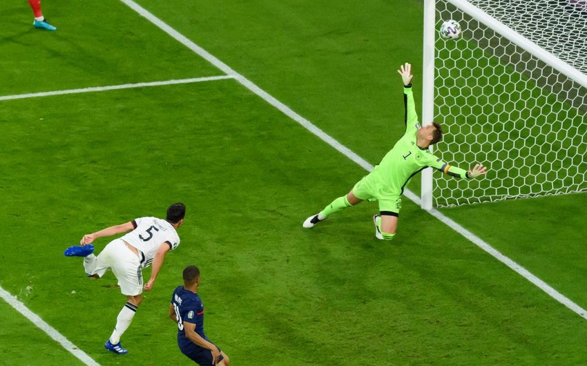 Son dünya çempionlarından minimal hesablı qələbə